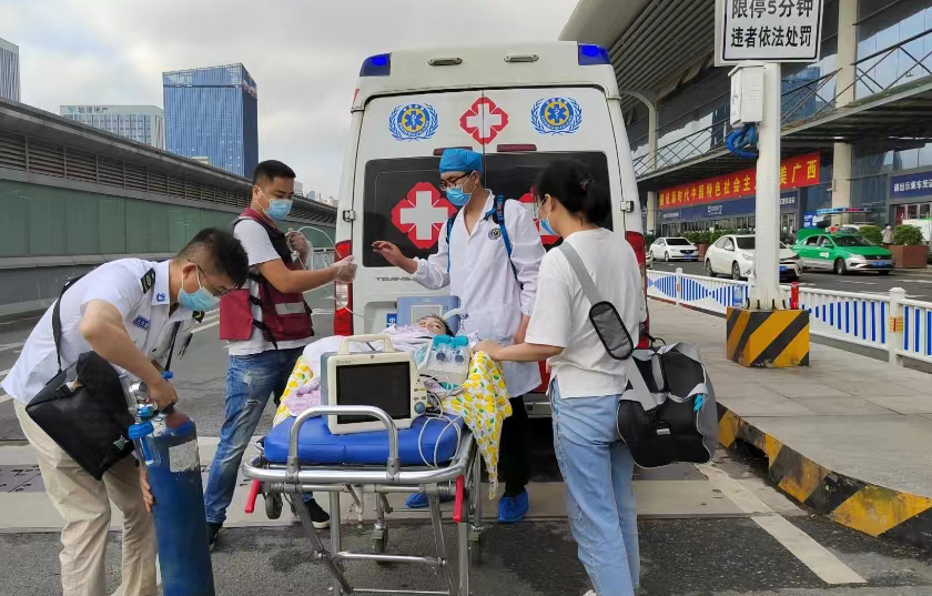 临海市救护车出租公司